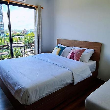 Lahabana Condo: Highest Floor with Night Market Proximity Hua Hin Exterior photo