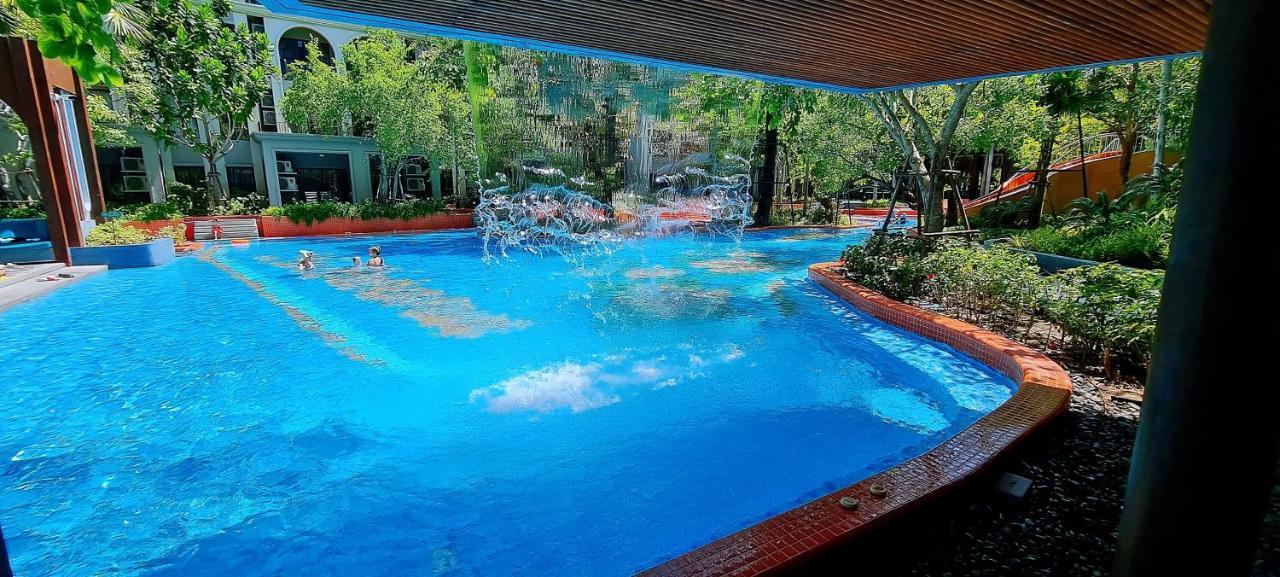 Lahabana Condo: Highest Floor with Night Market Proximity Hua Hin Exterior photo