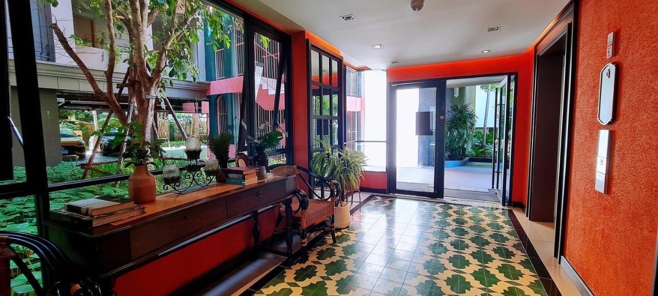 Lahabana Condo: Highest Floor with Night Market Proximity Hua Hin Exterior photo