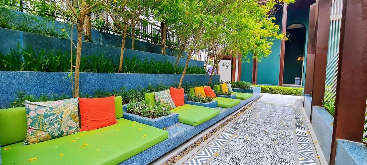 Lahabana Condo: Highest Floor with Night Market Proximity Hua Hin Exterior photo